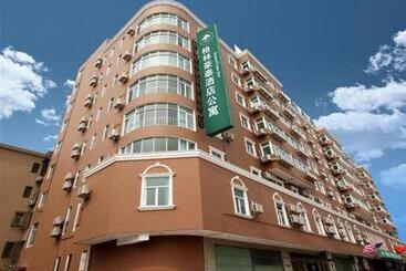 호텔 Greentree inn Suites Hongqiao Airport Branch