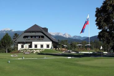 هتل King's And Lake's House Golf Course Royal Bled
