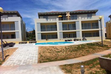 هتل Paraiso Dourado