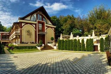 هتل Garni  Vila Lago