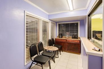 فندق على الطريق Knights Inn Big Spring