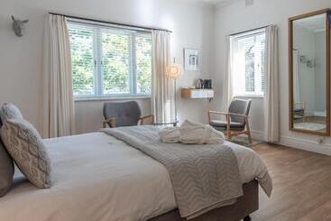 بنسيون Ballinderry The Robertson Guest House