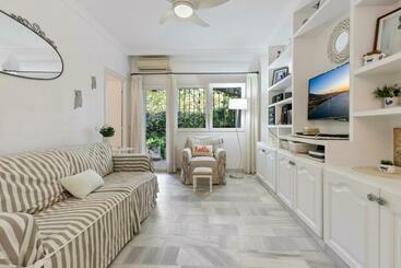 דירות לתיירים Fancy 2br In Golden Mile Close To The Beach