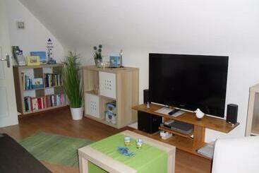 游客公寓 Ferienwohnung Lachmöwe