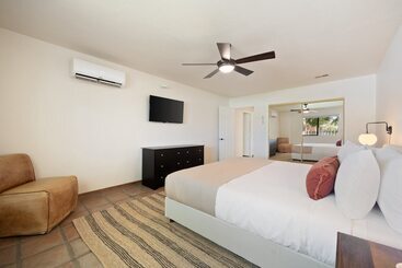 관광객 아파트 Starlight Estate By Avantstay 26 People Architectual Mansion W Pool Tennis Court Game Room