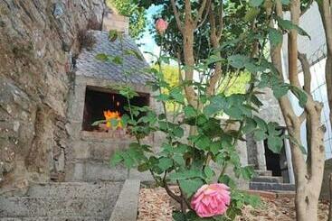 דירות לתיירים Gîte Du Ty Nice