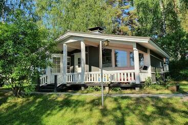 Жильё для туристов Mökki Ja Rantasauna Saimaan Rannalla