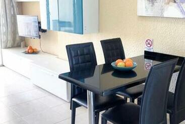 דירות לתיירים Beautiful Studio With Sea View