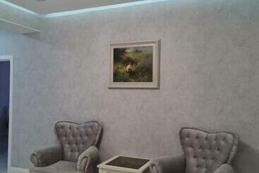 شقق خاصة سياحية жк каспий тауэрс 17 4