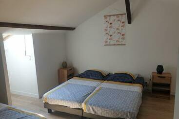 游客公寓 Charmante Maison Mitoyenne Sur 2 Niveaux