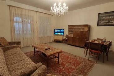 Appartamenti turistici Dalan Guest House