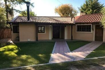 דירות לתיירים Espectacular Casa En Chacras De Coria