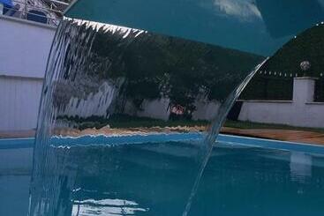 ツーリストアパートメント Villa Bocelli Sapanca