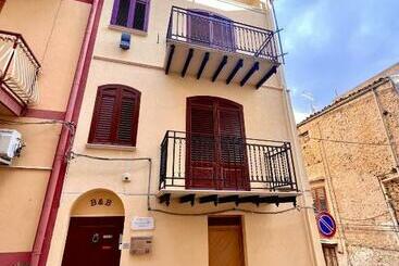 شقق خاصة سياحية Antica Locanda Zio Cesare Montelepre