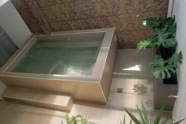 Жильё для туристов Casa Moderna En El Centro De Mariquita