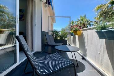 Жильё для туристов Plage Bonnegrâce à Sanary