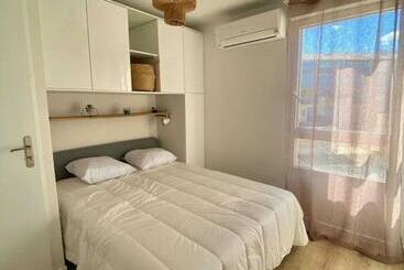 ツーリストアパートメント T3 De Charme Climatisé   Piscine   Plage à 5 Min