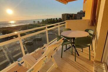 관광객 아파트 Apartamento Playa En Daimus Cerca Gandia , Denia