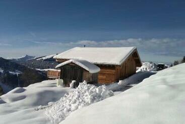 דירות לתיירים Chalet Avec Jacuzzi   150 M Des Remontées