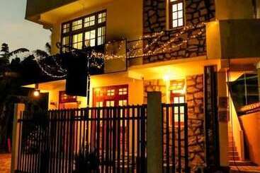 شقق خاصة سياحية Cottage 23