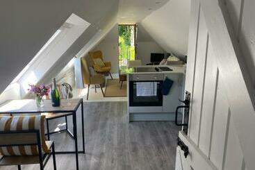 شقق خاصة سياحية Redford Cottage Annex Situated In The South Downs National Park Offers Excellent Walking And Cycling