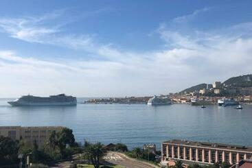 Жильё для туристов Ajaccio F3 Vu Mer