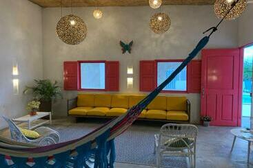 ツーリストアパートメント Casa Blanca Galerazamba