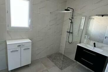 דירות לתיירים Maison Familiale Contemporaine à Bergerac