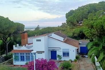 דירות לתיירים Villa St. Magnus