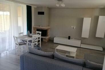 דירות לתיירים V&v House