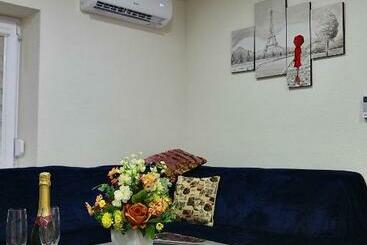 דירות לתיירים Apartament In The City Center Old Town