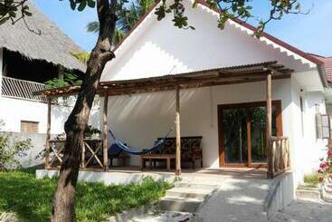 ツーリストアパートメント Culture S Apartment