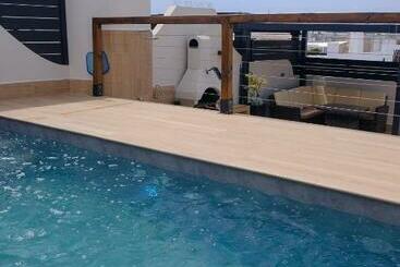 ツーリストアパートメント El ático De Teresa Con Piscina Privada Climatizada A 250m Playa