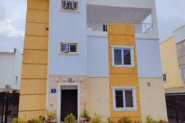 شقق خاصة سياحية Highly Secured 24 Hours Electricity Apartment