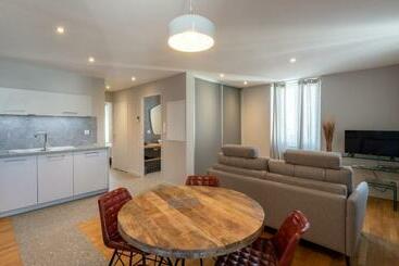 관광객 아파트 L Aubrac, T2 Classé Meublé De Tourisme