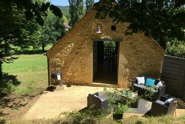 游客公寓 Logis Des 4 Fées Et Son Bain Nordique