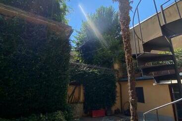 游客公寓 Paloma House