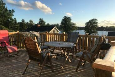 Жильё для туристов Välutrustad Stuga Med Vacker Sjöutsikt