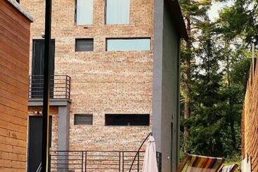 Жильё для туристов Woodhill Chalet