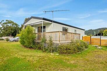 Жильё для туристов Beach Cottage   Port Arthur