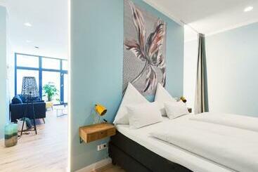 관광객 아파트 Design Studio I Stadtzentrum I Küche I Netflix