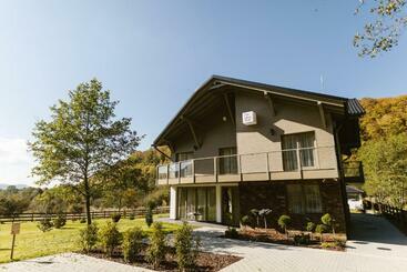 דירות לתיירים The Lazy Bear