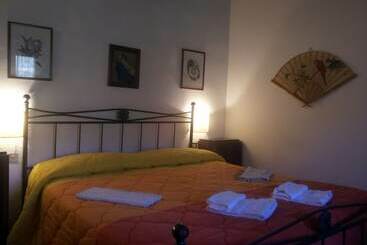 شقق خاصة سياحية Two Room Charming Apartment In Tuscan Rustic Style