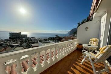 游客公寓 Amazing View From The Top Of Los Gigantes