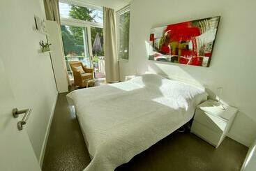 관광객 아파트 Atelier Ferienwohnung