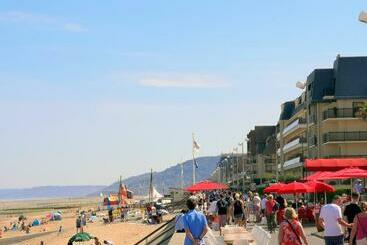 관광객 아파트 Grand Studio Front De Mer Ensoleillé Avec Jardin Plein Sud Accès Direct Plage