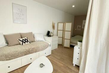 דירות לתיירים Maison Moderne Proche Centre Ville/hôpital