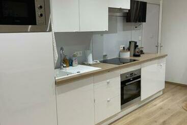 דירות לתיירים Adélyna Cosy