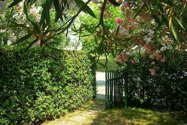 관광객 아파트 A Mare Guest House Relax, Sea &cavallino Park