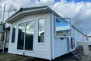 דירות לתיירים Kittiwake 10, Scratby   California Cliffs, Parkdean, Sleeps 6, Pet Friendly, Close To The Beach